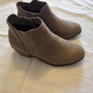 Torrid Taupe Faux Suede Elastic Ankle Bootie Size 9W - NWOT